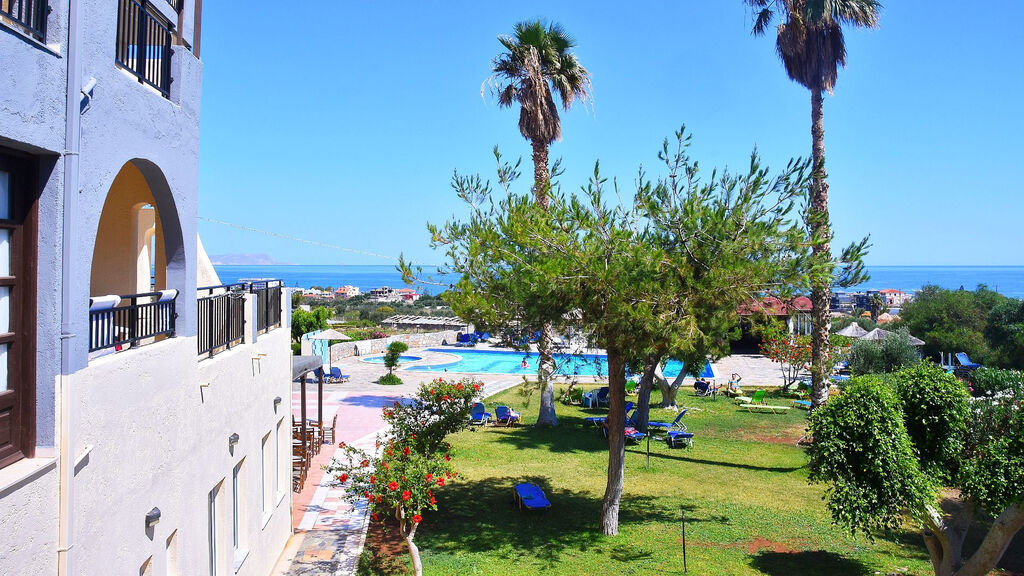 Ocean Heights View Hotel