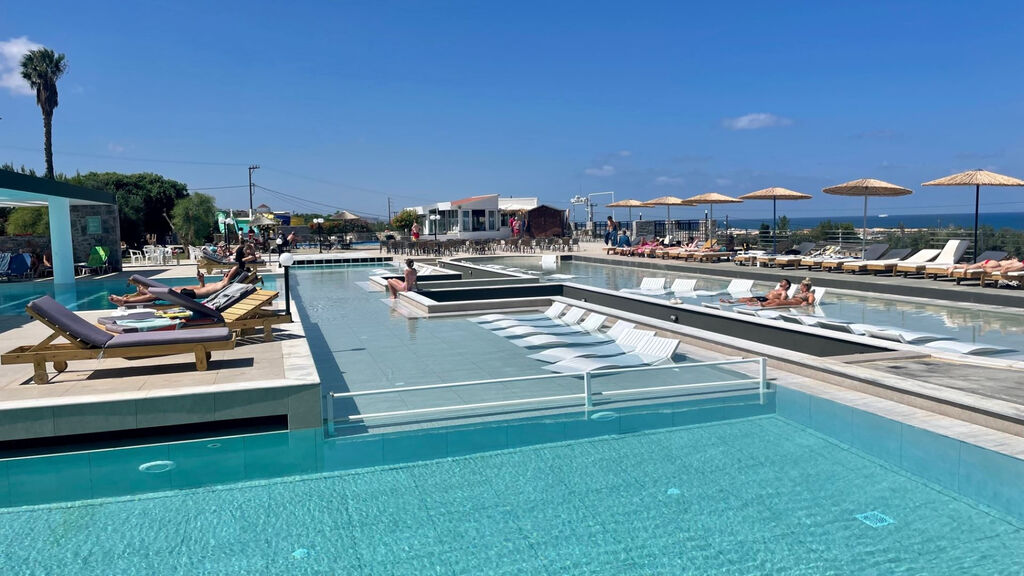 Ocean Heights View Hotel