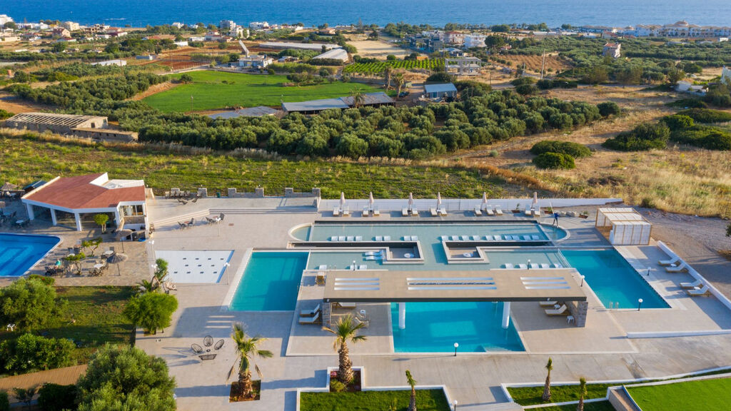 Ocean Heights View Hotel