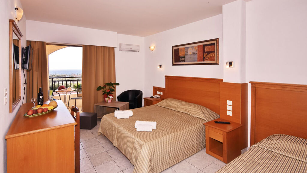 Ocean Heights View Hotel