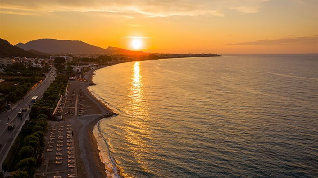 Oceanis Beach