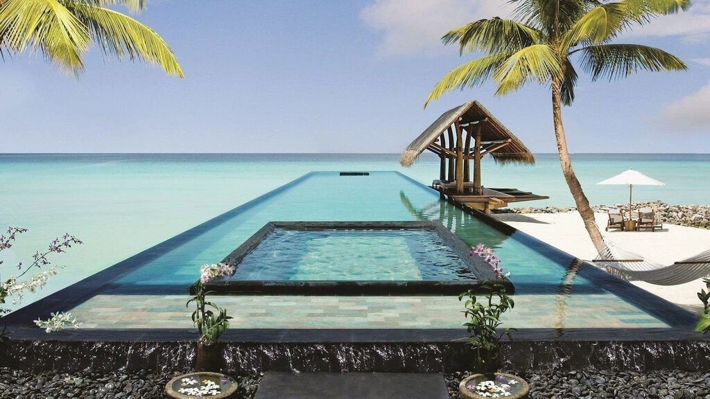 One And Only Reethi Rah
