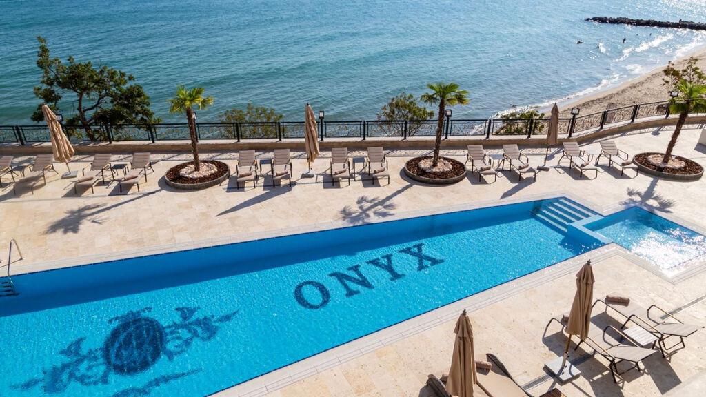 Onyx Beach Residence