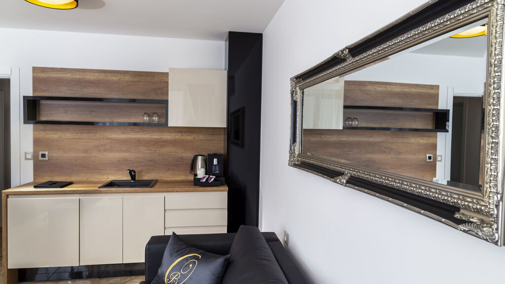 Onyx Beach Residence