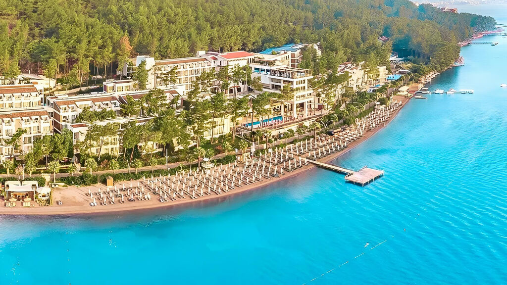 Orka Lotus Beach