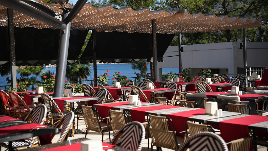 Orka Lotus Beach
