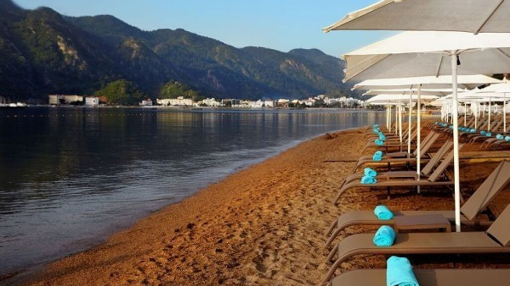 Orka Lotus Beach - Economy