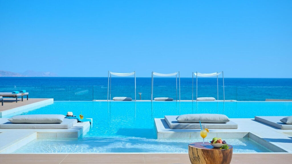 Oros Luxury Beach Resort