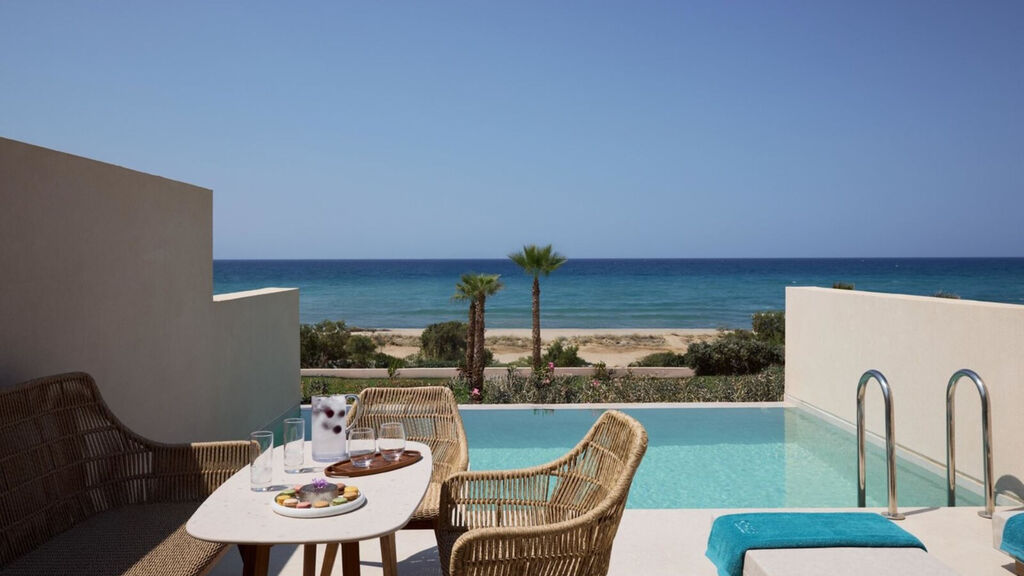 Oros Luxury Beach Resort