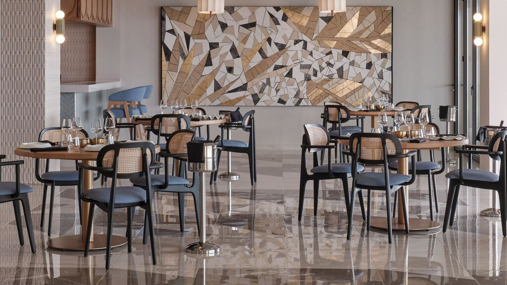 Oros Luxury Beach Resort