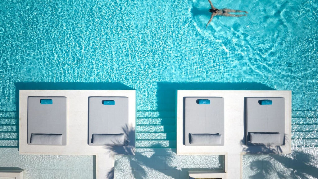 Oros Luxury Beach Resort