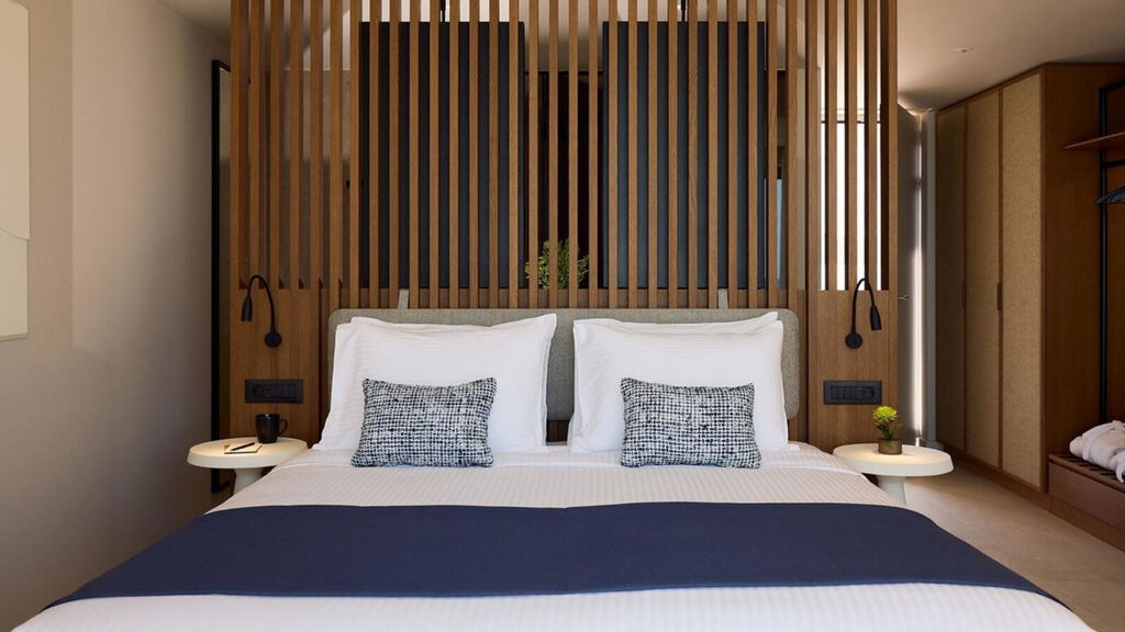 Oros Luxury Beach Resort