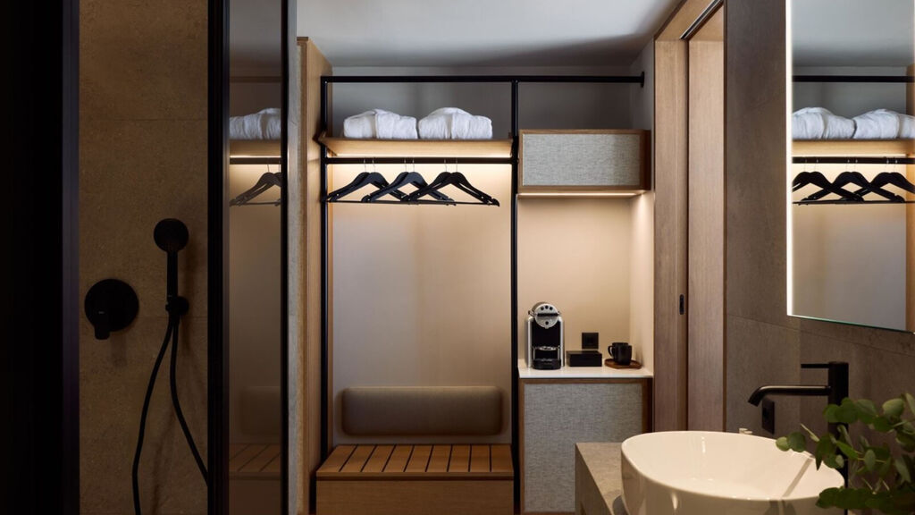 Oros Luxury Beach Resort