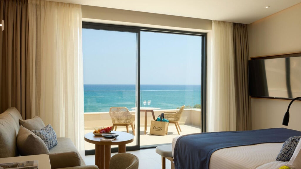 Oros Luxury Beach Resort