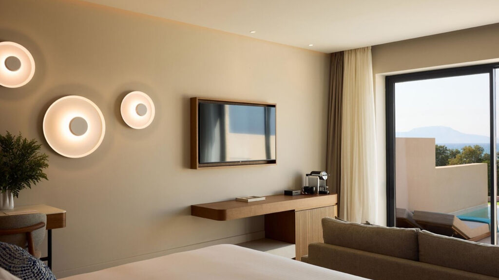 Oros Luxury Beach Resort