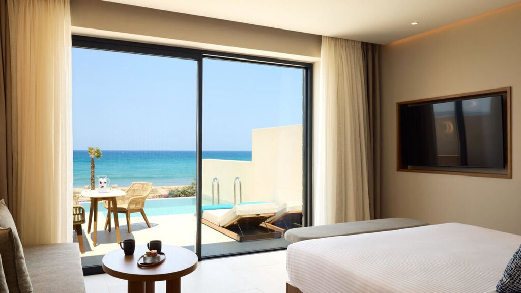 Oros Luxury Beach Resort