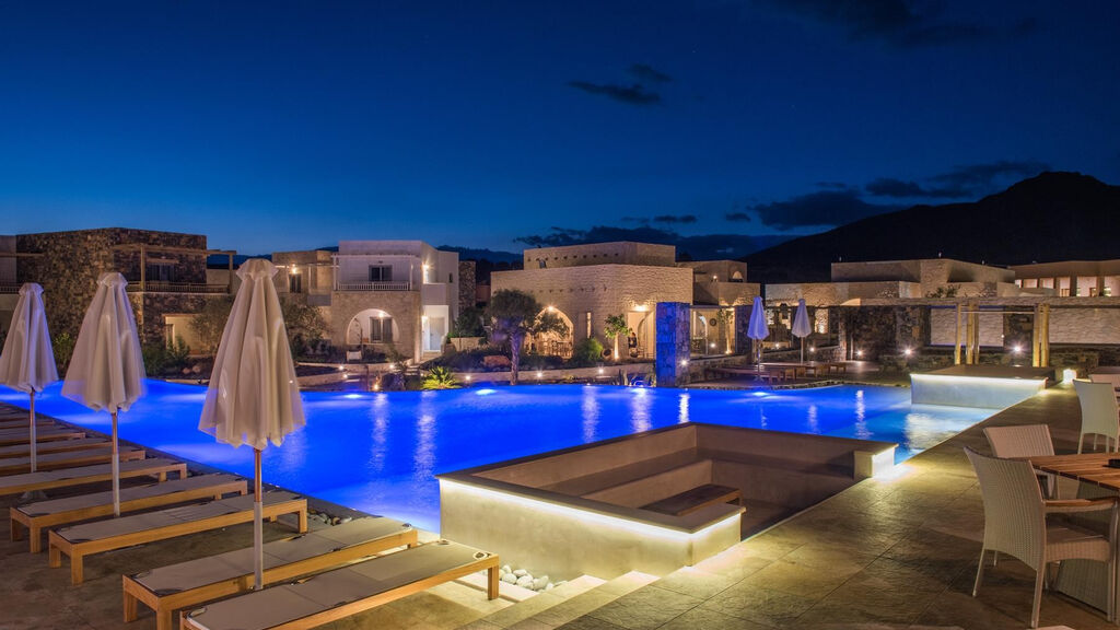 Ostria Resort & SPA