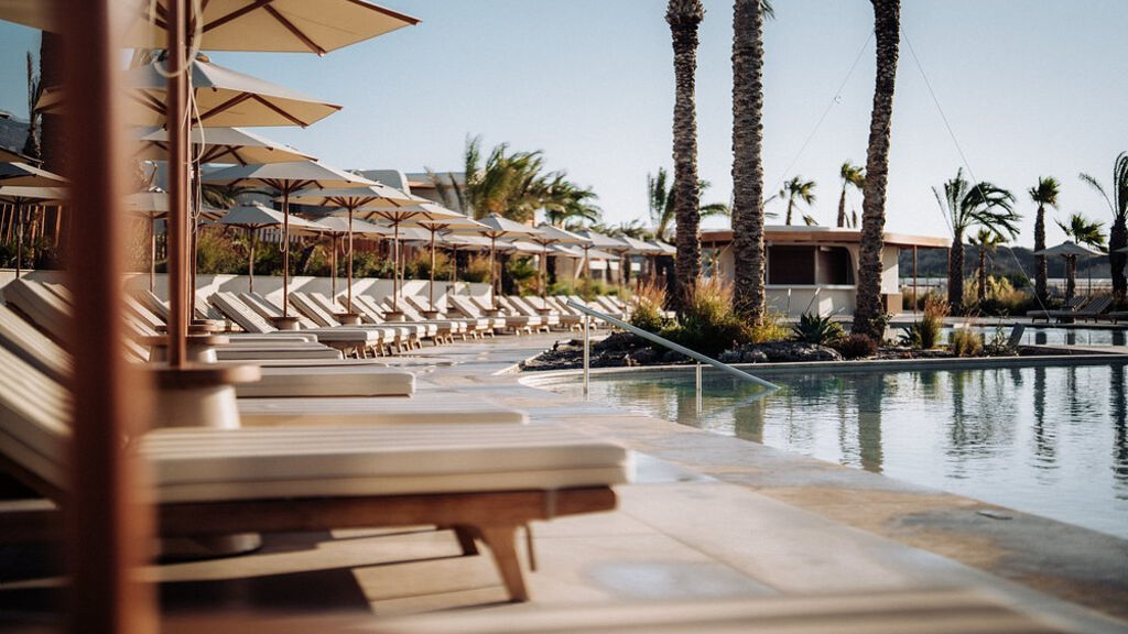 Ostria Beach Resort And Spa
