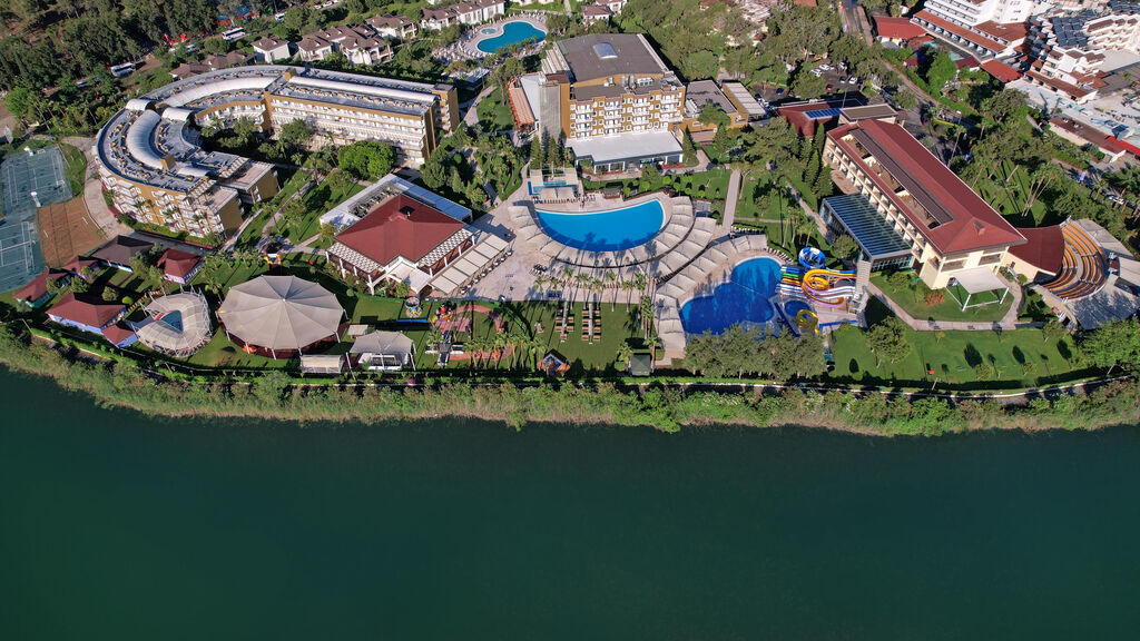 Otium Family Eco Club Side