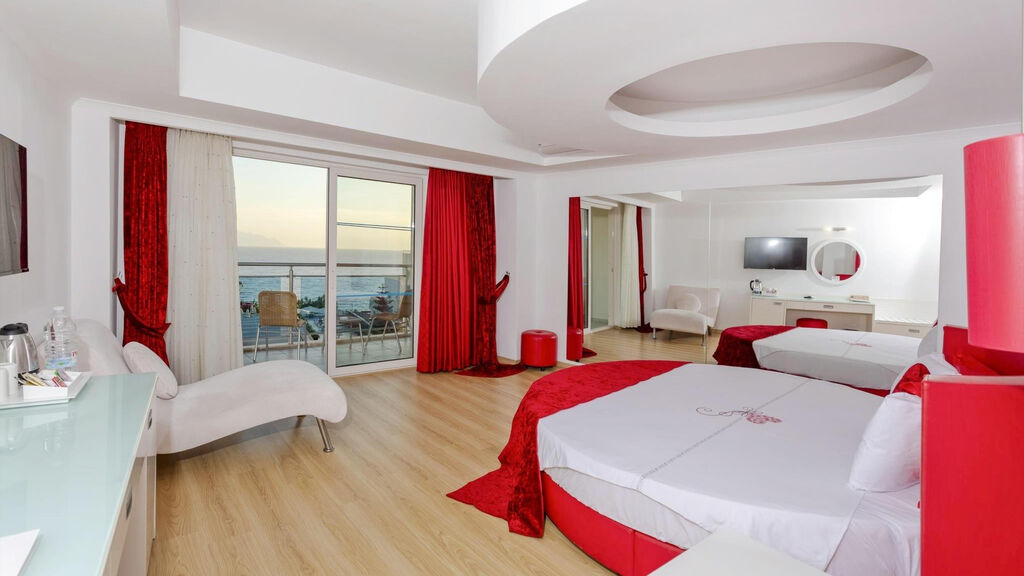 Otium Sealight Beach Resort