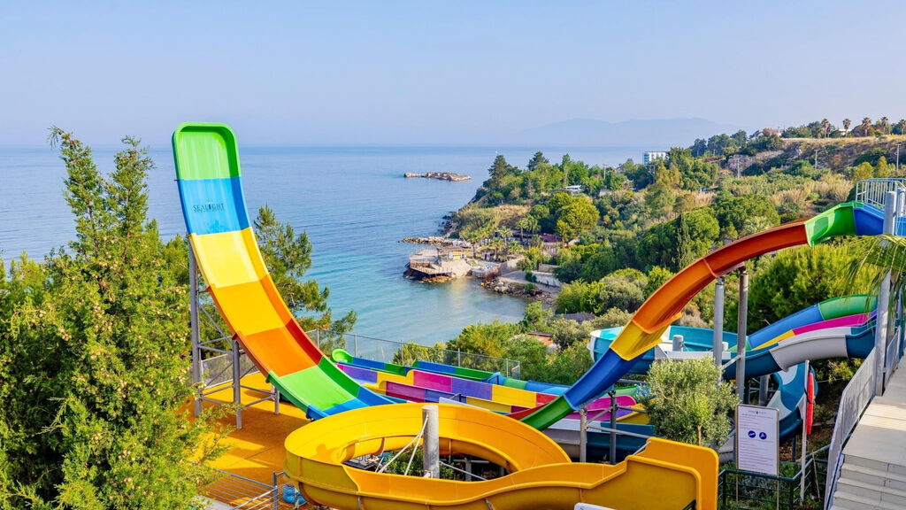 Otium Sealight Beach Resort