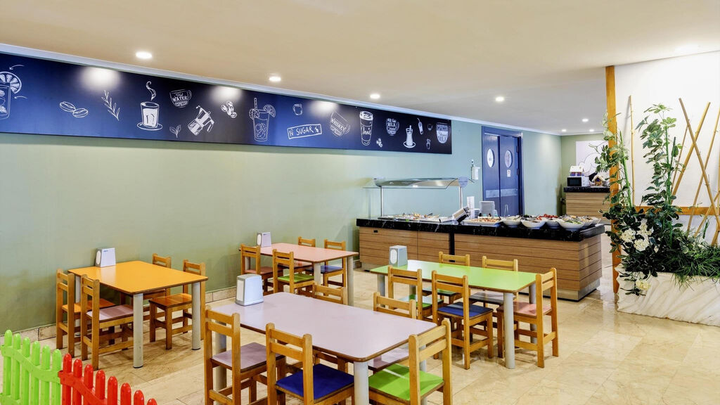 Otium Sealight Beach Resort