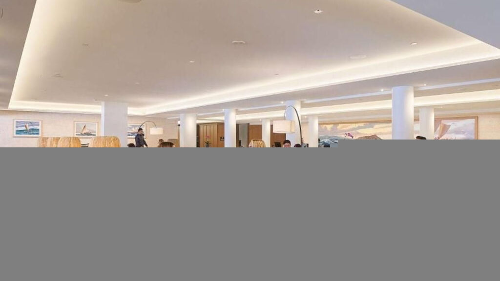 Outrigger Reef Waikiki Beach Resort