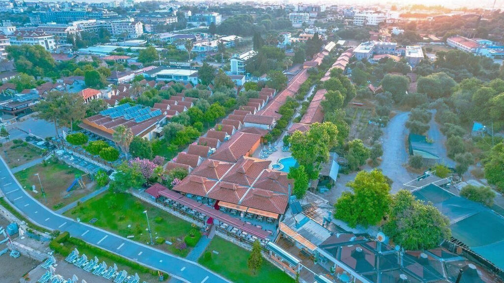 Ozlem Garden