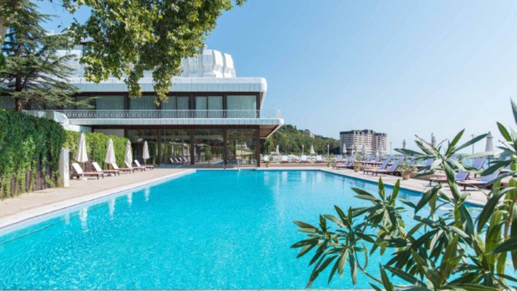 Sunny Day Resort - Palace