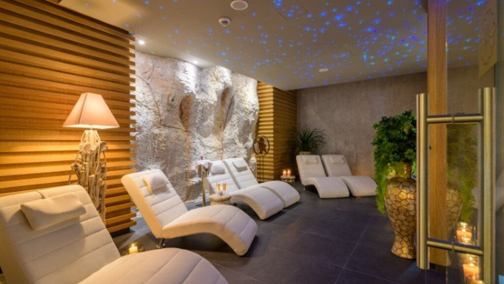 Sunny Day Resort - Palace