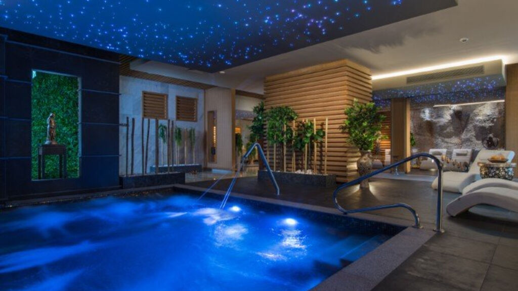 Sunny Day Resort - Palace