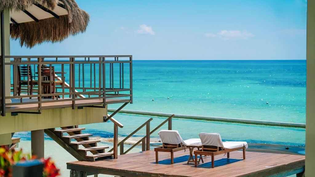 Palafitos Overwater Bungalows El Dorado Maroma