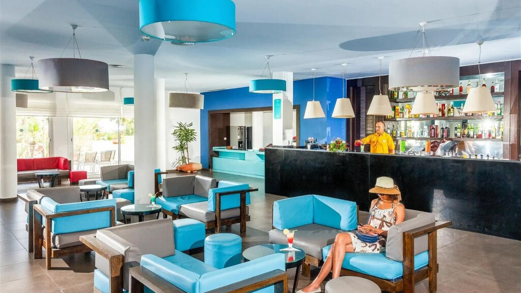 Palm Beach Club