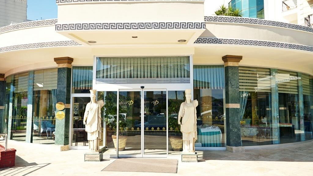 Palmet Resort