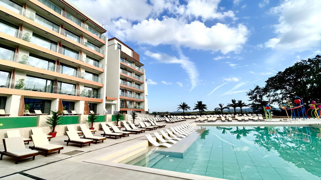Palms Beach