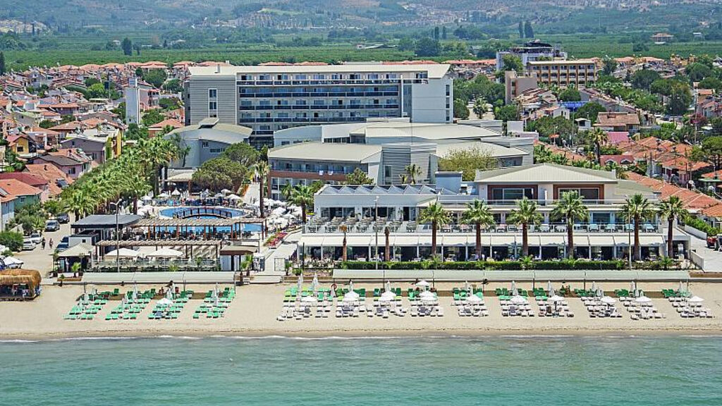 Palm Wings Beach Resort & Spa Kusadasi