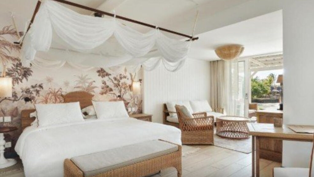 Paradise Cove Boutique