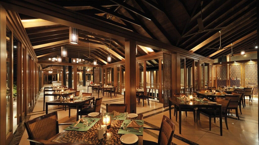 Paradise Island Resort & Spa