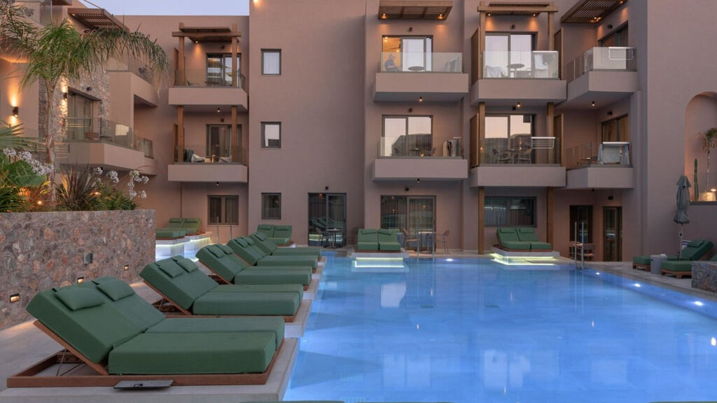 Paralos Venus Suites