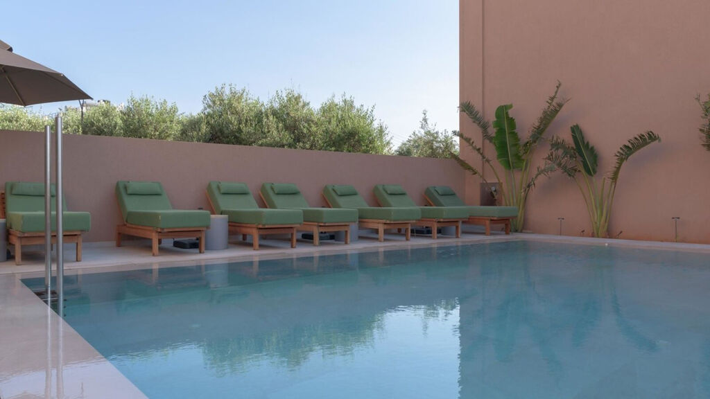 Paralos Venus Suites