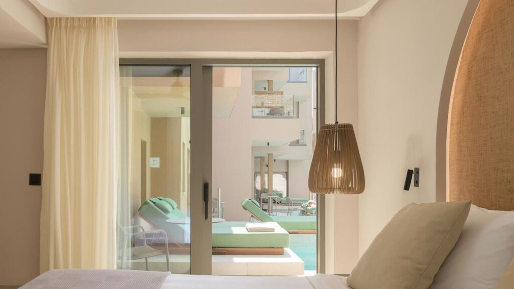 Paralos Venus Suites