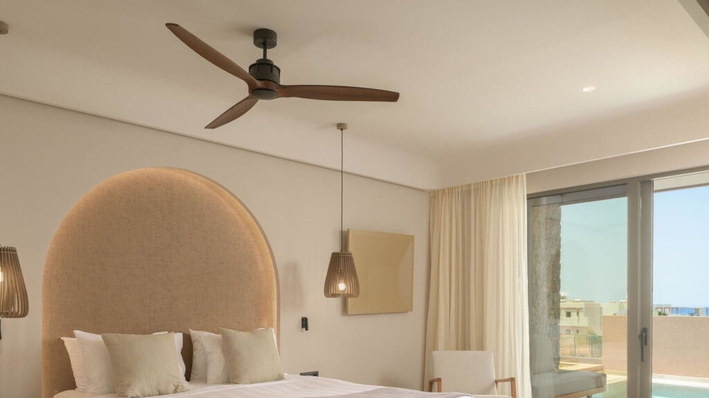 Paralos Venus Suites