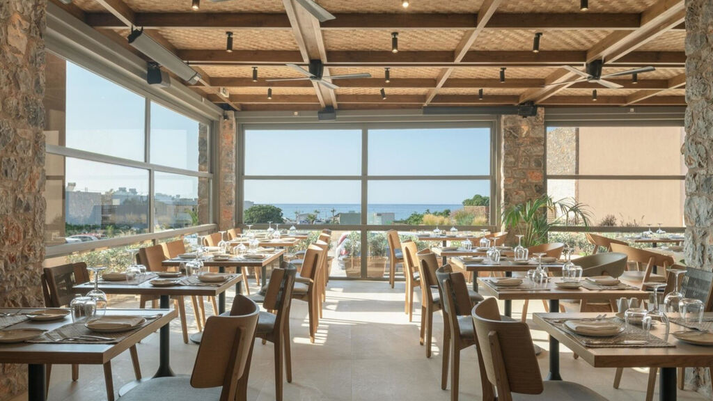 Paralos Venus Suites