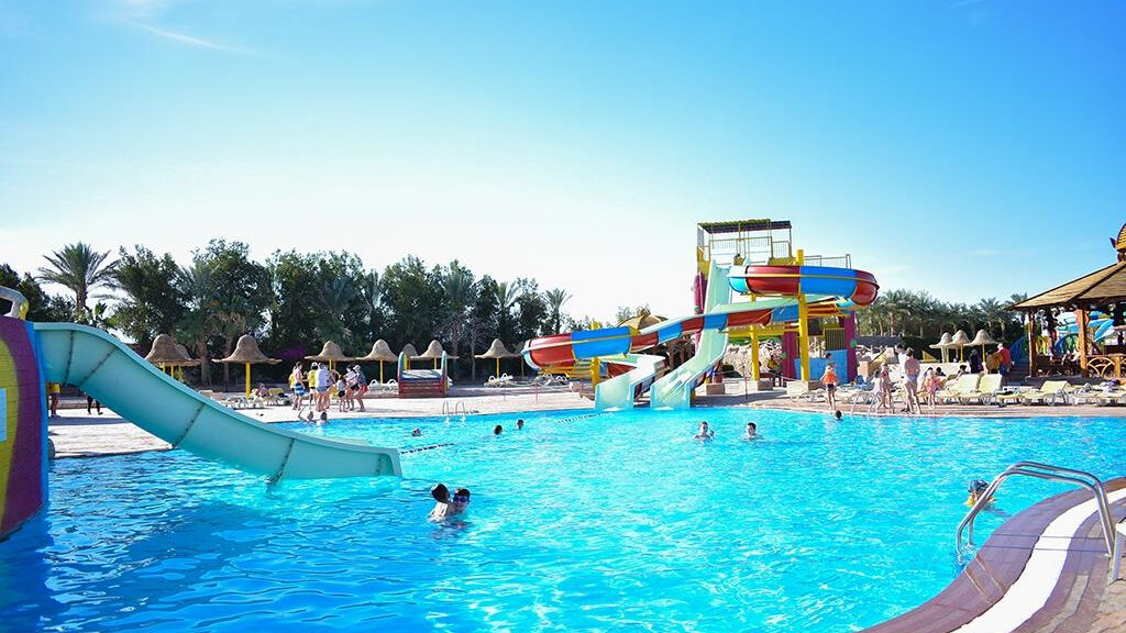 Parrotel Aqua Park