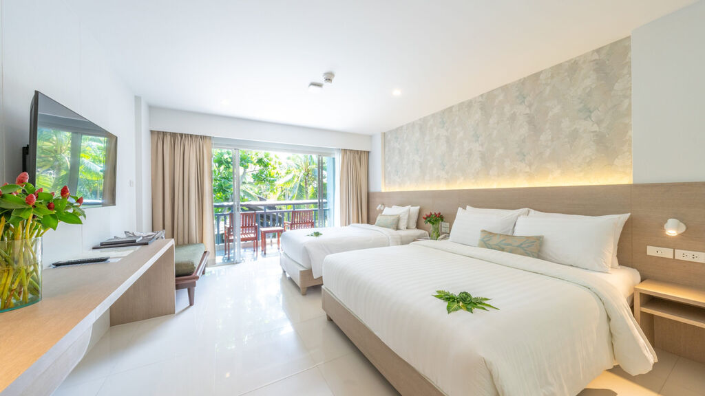 Peace Laguna Resort & Spa