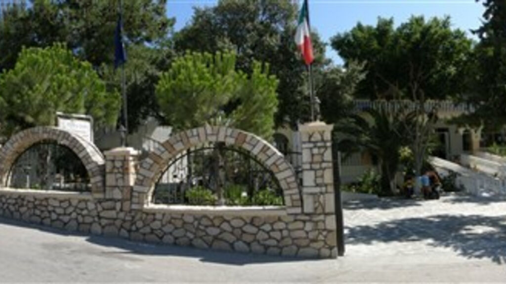 Pefkos Garden