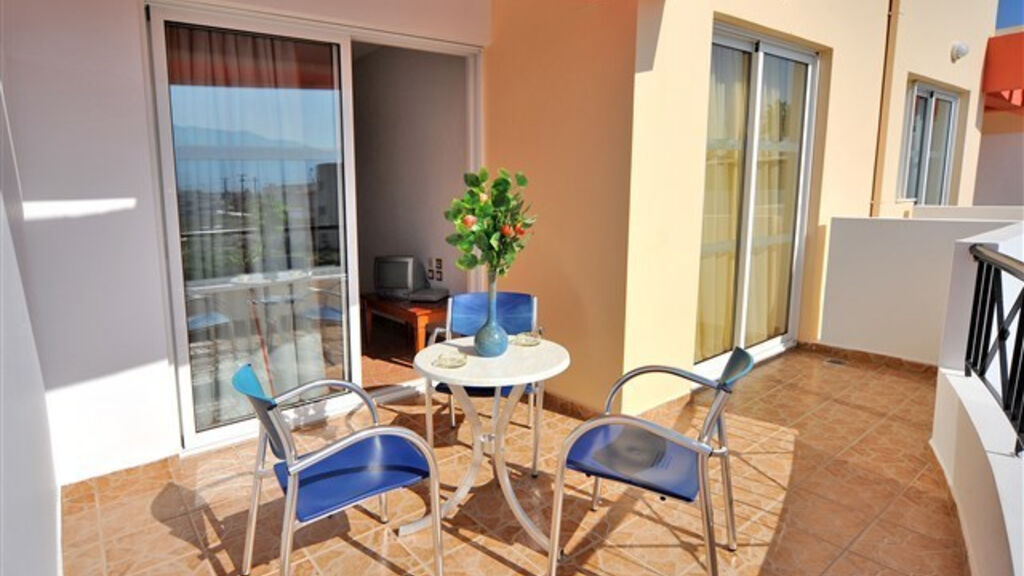 Pelopas Suites