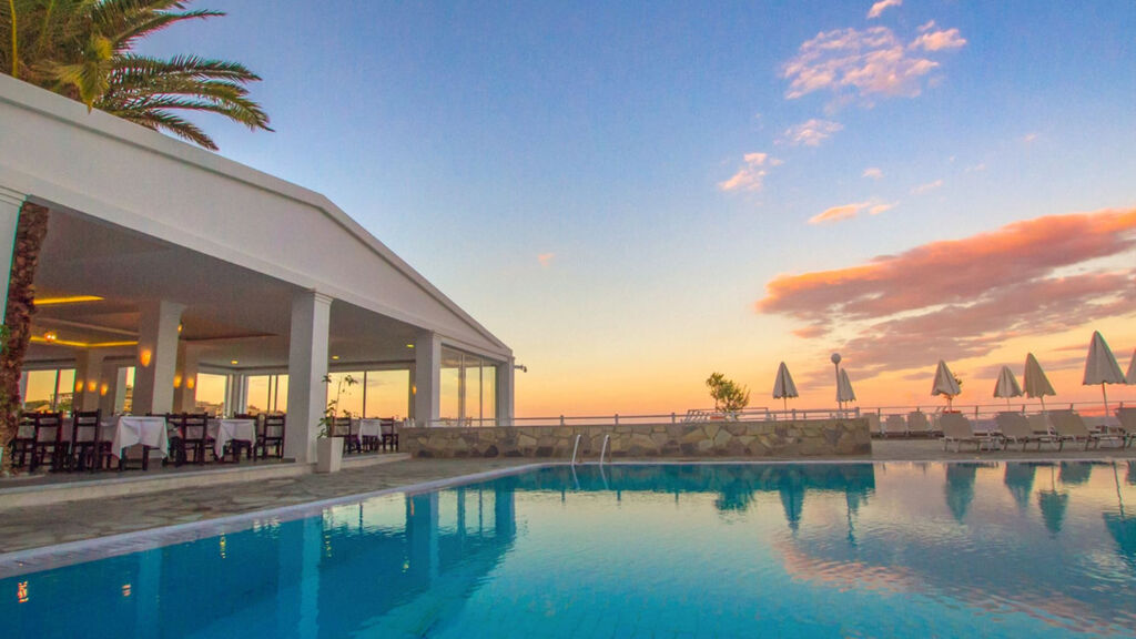 Peninsula Resort & Spa