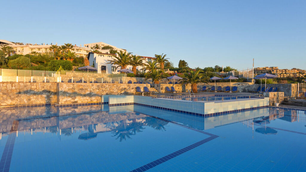 Peninsula Resort & Spa