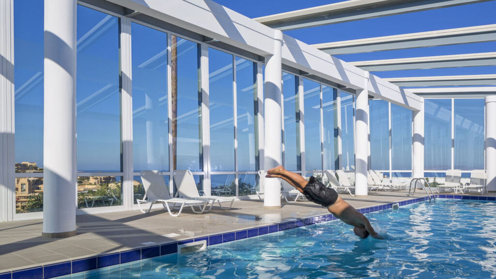 Peninsula Resort & Spa